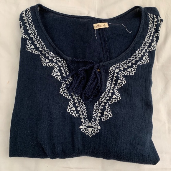 Hollister Long Sleeve Summer Top - Picture 2 of 2